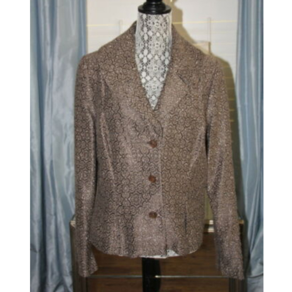 Carmen Marc Valvo Floral Embossed Blazer 16